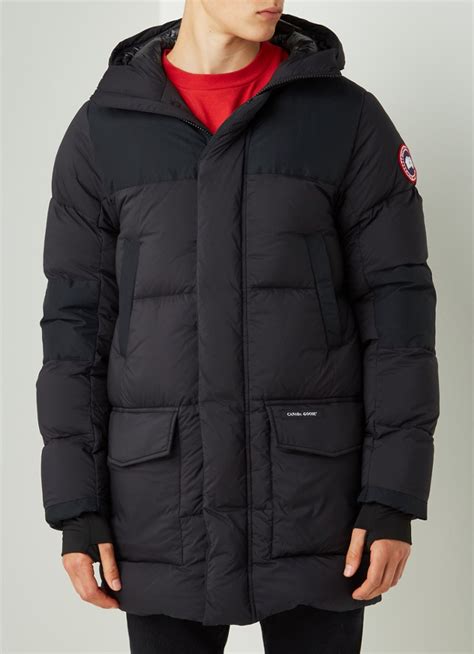 canada goose armstrong parka met donsvulling en capuchon zwart de bijenkorf