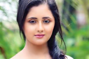 rashmi desai rare and unseen images pictures photos and hot hd wallpapers tellywood hungama
