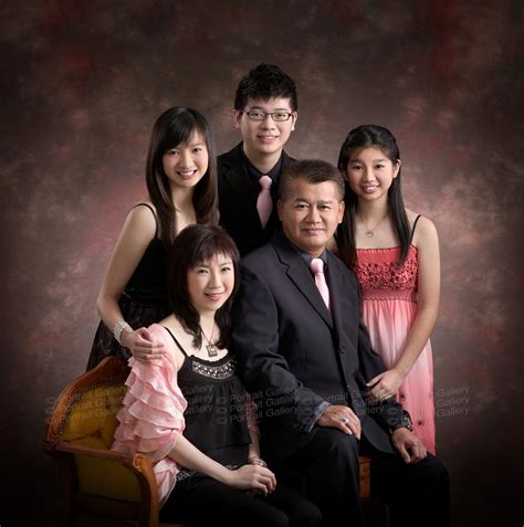 familie bild poses family studio photoshoot ideas