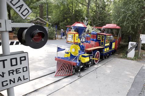 zoo train zoo atlanta