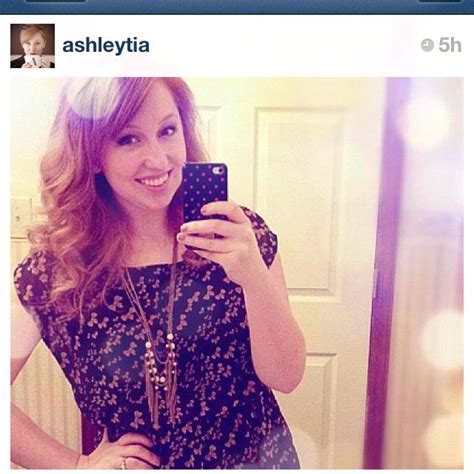 ashleytia instagram caption no trip is complete without a bathroom shot iphone self