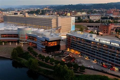 rivers casino pittsburgh hotel nears opening  license extended