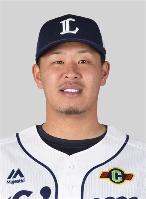 pacific league rbi leader hideto asamura to file for free agency the japan times
