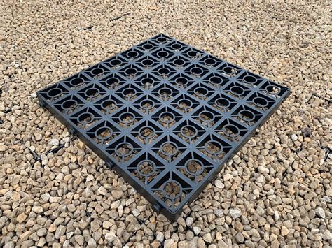 driveway grids   square metre  gravel grids heavy duty woven membrane gravel grids