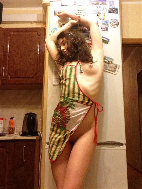 russian amateur teen photos herself in kitchen russian sexy girls