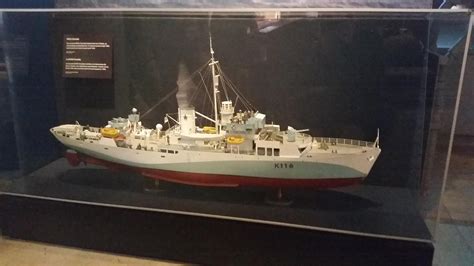 hmcs chambly  flower class corvette model located  canadian war