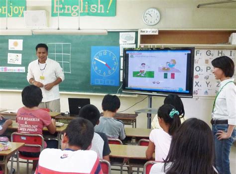 english heads for elementary school in 2020 but hurdles