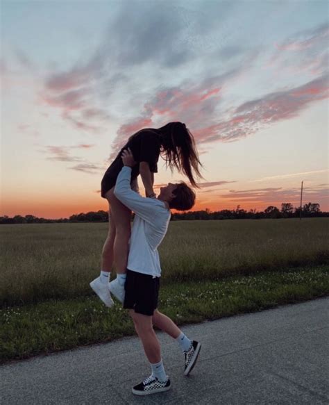 pin by 𝕖𝕞𝕞𝕒 on summer cute couple pictures cute couples cute