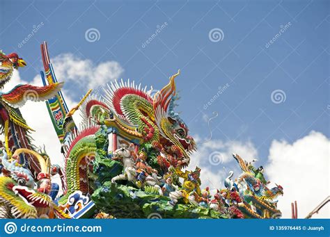 dragon  gods   chinese temple stock image image  gods