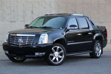 study reveals  cadillac escalade ext    popular vehicle