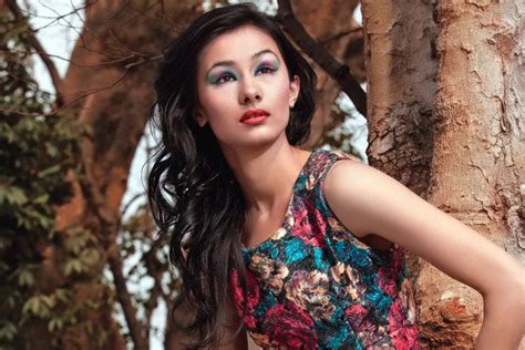 Top Most Beautiful And Hot Nepali Actresses And Models N4m Reviews Page 3