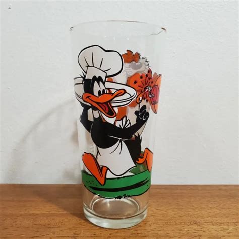 Vtg 1976 Daffy Duck Tasmanian Devil Pepsi Collector Series Glass Looney