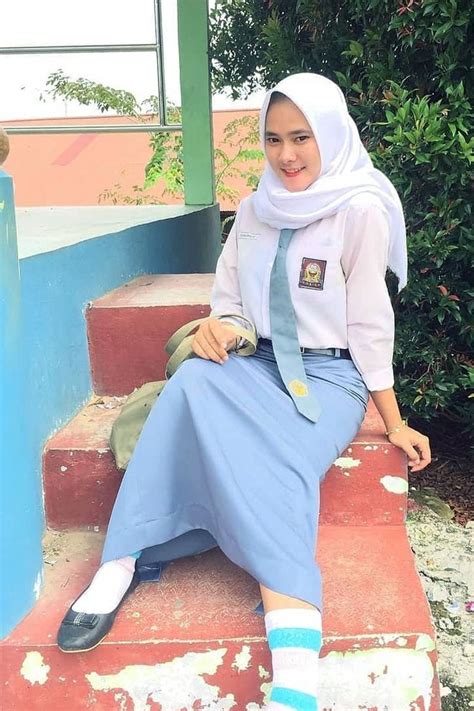 Kumpulan Foto Siswi Sma Pakai Hijab Yang Cantik Dan Manis