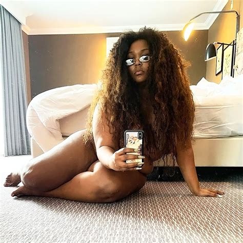 lizzo nude fat ass and boobs naked pics and porn video