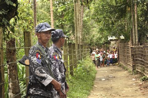 myanmar militants launch deadly attacks on security forces wsj