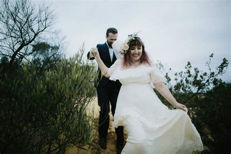 Bohemian Wedding At The Pinnacles In Western Australia Au