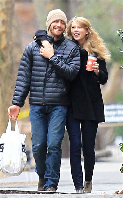 looks like jake gyllenhaal is keeping tabs on ex girlfriend taylor