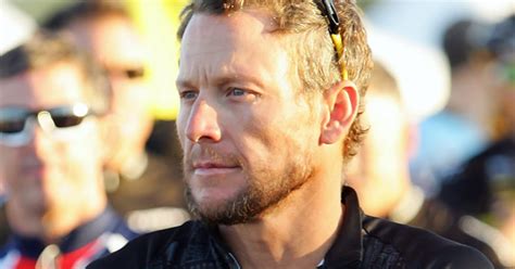 lance armstrong resigns as livestrong chairman rolling stone