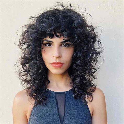 shaggy long curly hair the ultimate guide to rocking this trendy cut