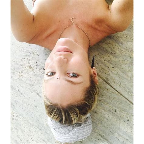 Candice Swanepoel Sexy Instagram Pictures Elle Australia