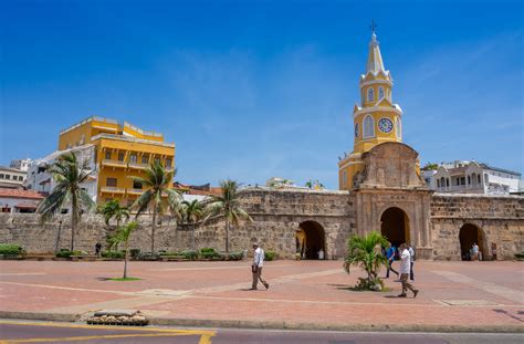 cool     cartagena colombia  sights attractions