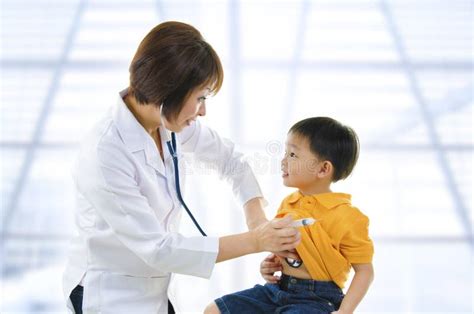 children  doctor stock photo image  diagnostic patient