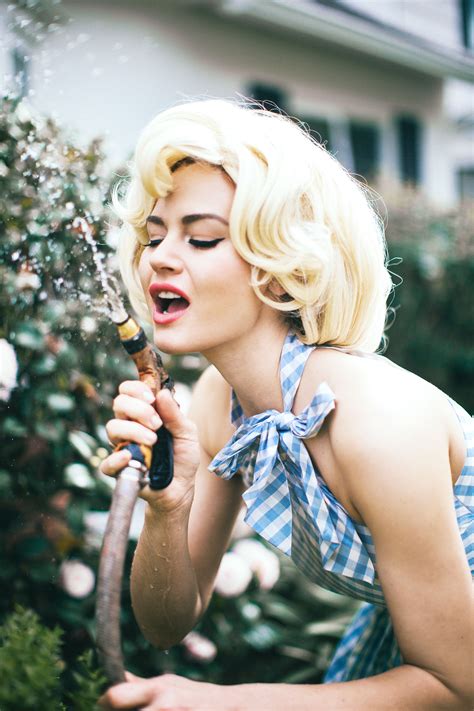 22 ways to embrace your inner pin up girl galore