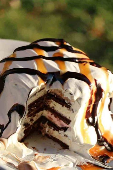 chocolate caramel ice cream cake