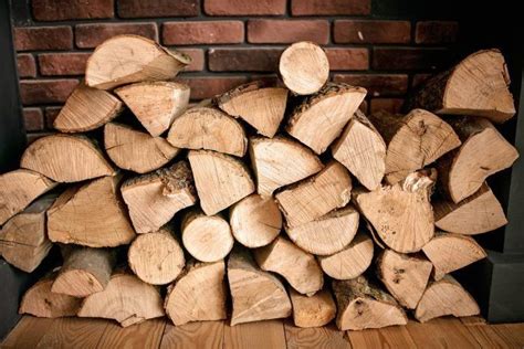 hardwood vs softwood which is best for firewood softwood wood