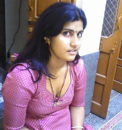 desi hot sexy aunty on twitter join now with me on whatsapp group lets have fun retweet