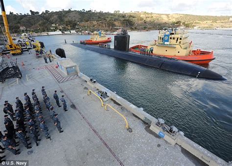 paul davis on crime feds torpedo u s navy sailor s clinton defense