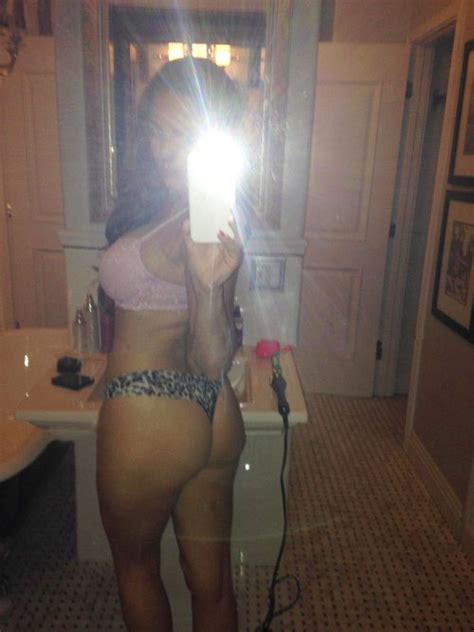 jason statham s ex girlfriend kelly brook leaked nude selfies celebrity leaks