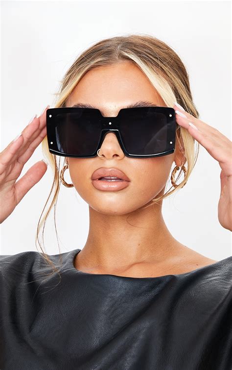 Black Lens Square Frame Oversized Sunglasses Prettylittlething