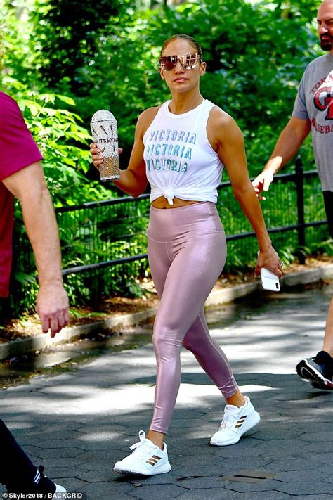Jennifer Lopez Flaunts Toned Abs As She Steps Out In A Cropped Top To