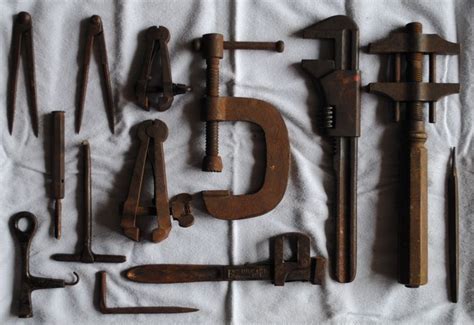 veilinghuis catawiki lot antiek gereedschap  stuks hammer pocket knife tools