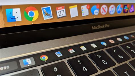 display  macs dock   touch bar