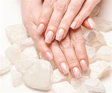 services nail salon  miracle nails  spa portland