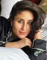 Kareena Kapoor ಗಾಗಿ ಇಮೇಜ್ ಫಲಿತಾಂಶ. ಗಾತ್ರ: 155 x 200. ಮೂಲ: celebmafia.com