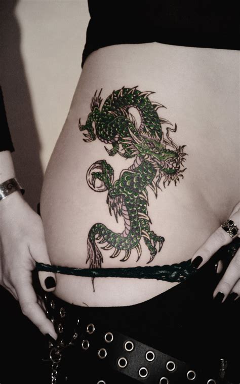 women dragon tattoos