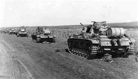 panzer iii tanks   ss panzer division wiking world war