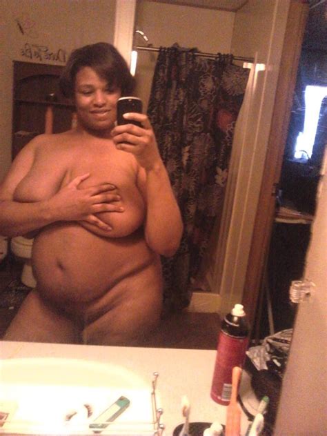 fat black selfies mature porn photo