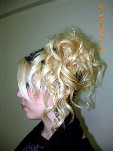 Pin By David Connelly On Bleach Blonde Hair W Dark Roots