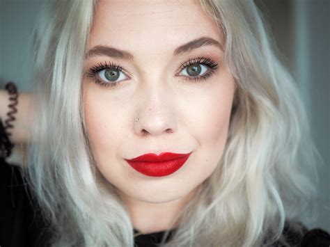 Red Lipstick For Blonde Hair My Top 5 Black Tulip Beauty