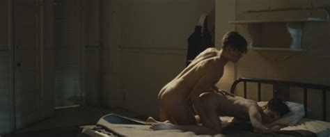 omg they re naked daniel radcliffe and olen holm get it on in kill your darlings omg