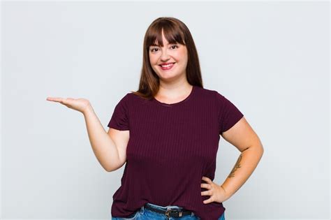 Premium Photo Overweight Woman Smiling Feeling Confident Successful