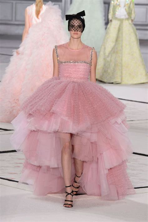 gowns haute couture spring  dreamy haute couture spring