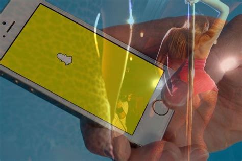 snapchat smut porn stars and strippers use popular selfie app to sell