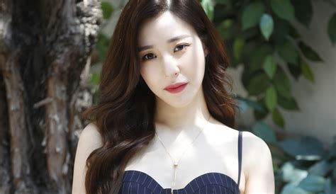 Snsd Tiffany Reveals She Was Criticized And Doubted Herself After Debut