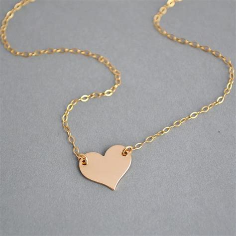 diy gold heart celebrity necklace