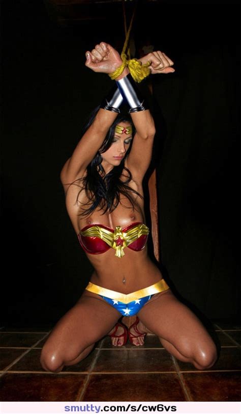 superhero wonderwoman restrained rope bdsm sologirl